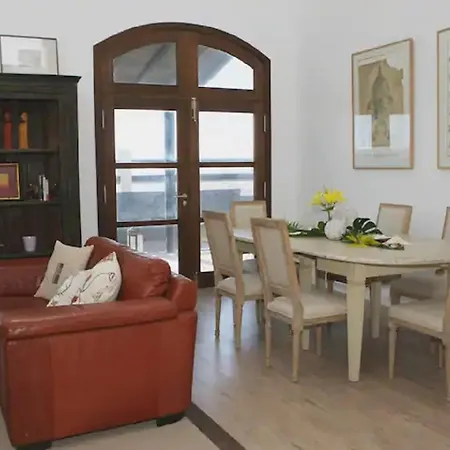 BEAUTIFUL VILLA GáLEA WITH PRIVATE POOL AND GARDEN Villa