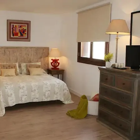 BEAUTIFUL VILLA GáLEA WITH PRIVATE POOL AND GARDEN Villa El Médano